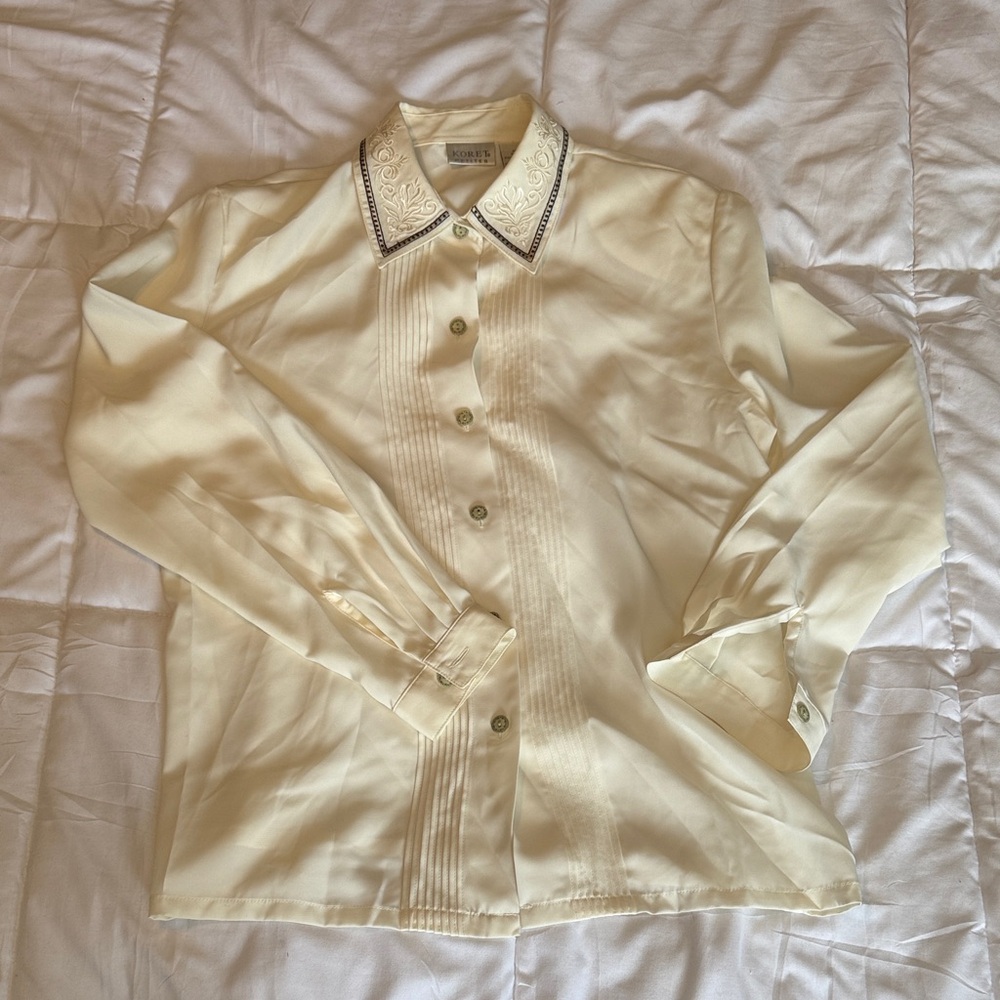 Koret Cream Blouse with Embroidered Details